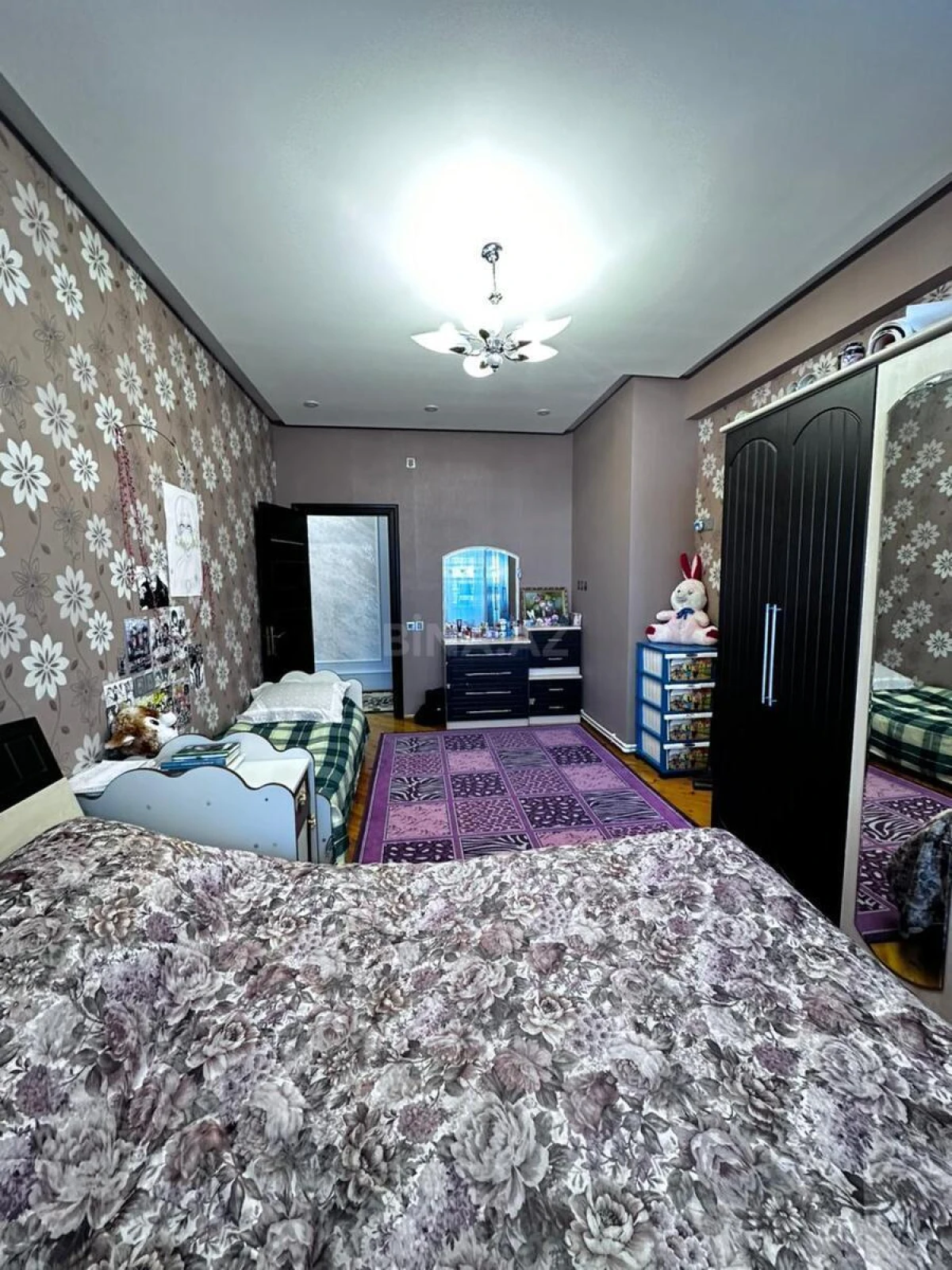 Satılır 2 otaqlı mənzil 70 m²