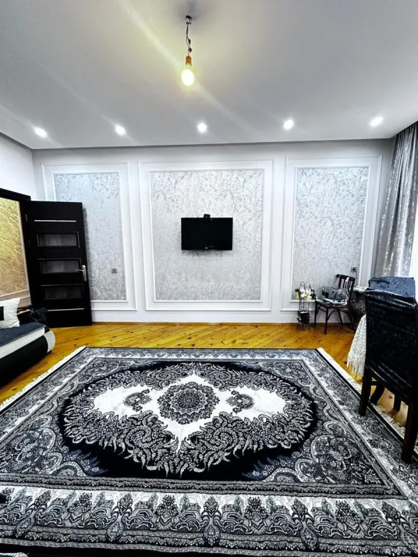 Satılır 2 otaqlı mənzil 70 m²