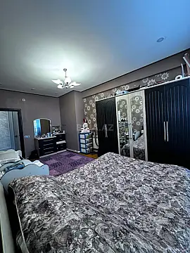 Satılır 2 otaqlı mənzil 70 m²