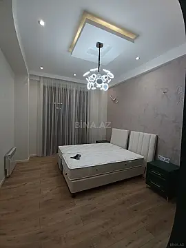 Satılır 2 otaqlı mənzil 83 m²