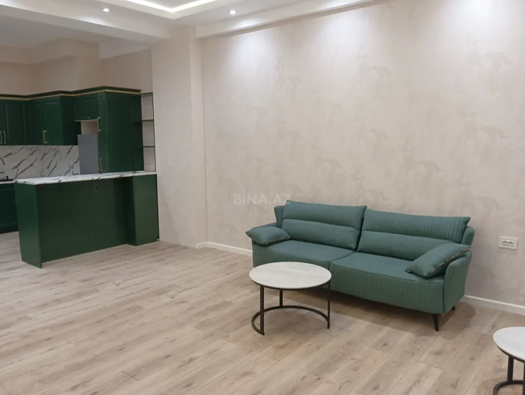 Satılır 2 otaqlı mənzil 83 m²