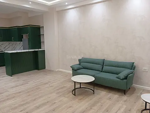 Satılır 2 otaqlı mənzil 83 m²