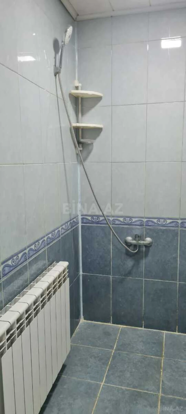 Kirayə verilir 2 otaqlı mənzil 85 m²