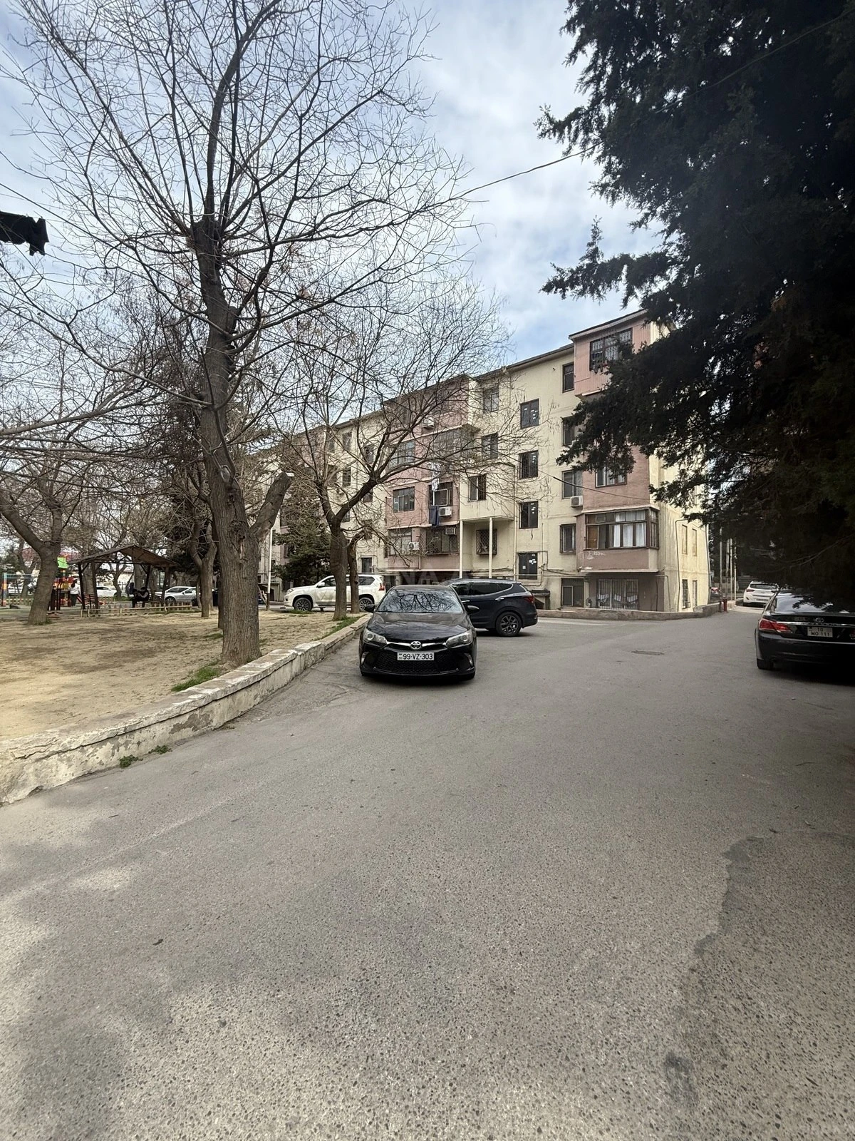 Satılır obyekt 50 m²