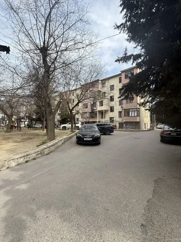 Satılır obyekt 50 m²