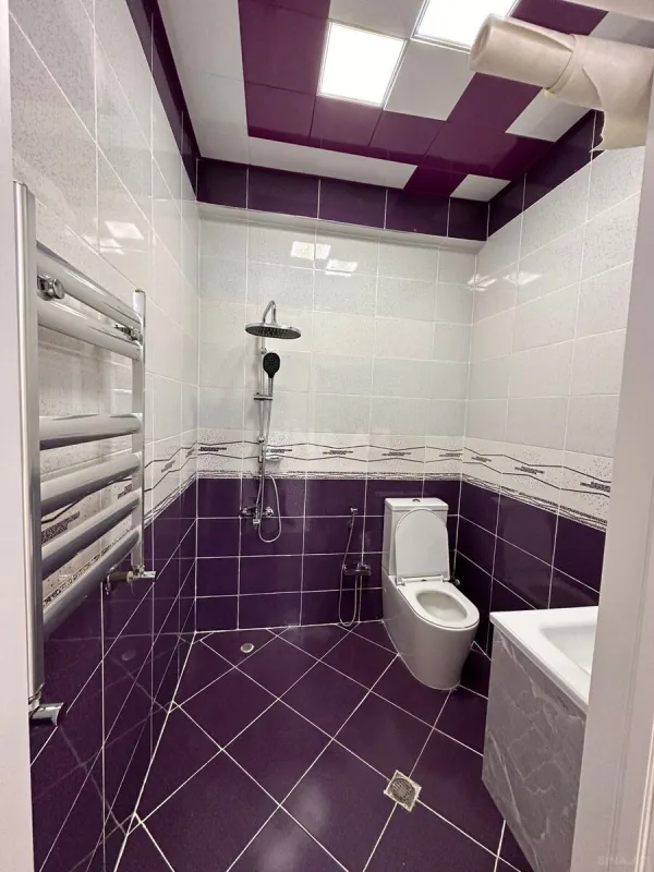 Kirayə verilir 2 otaqlı mənzil 70 m²