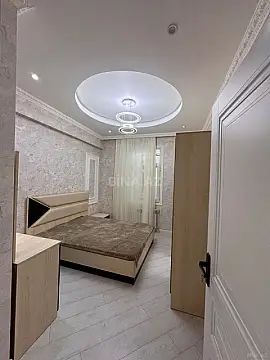 Kirayə verilir 2 otaqlı mənzil 70 m²