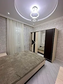 Kirayə verilir 2 otaqlı mənzil 70 m²