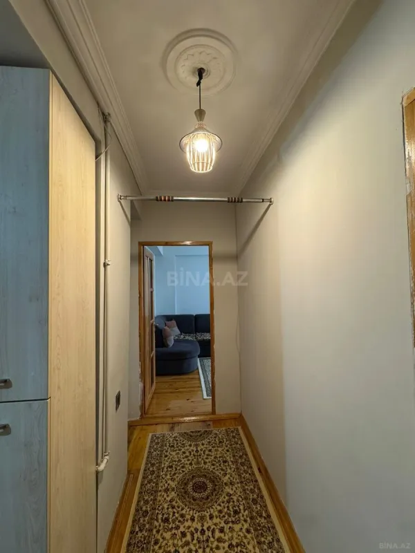 Satılır 2 otaqlı mənzil 67 m²