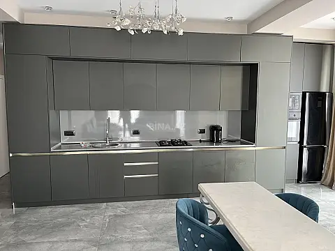 Satılır 2 otaqlı mənzil 103 m²