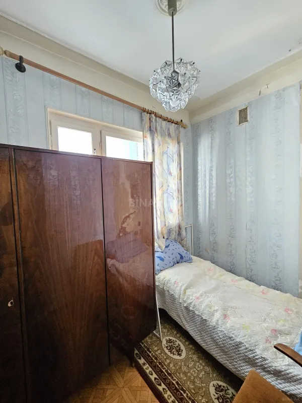 Satılır 2 otaqlı mənzil 38 m²