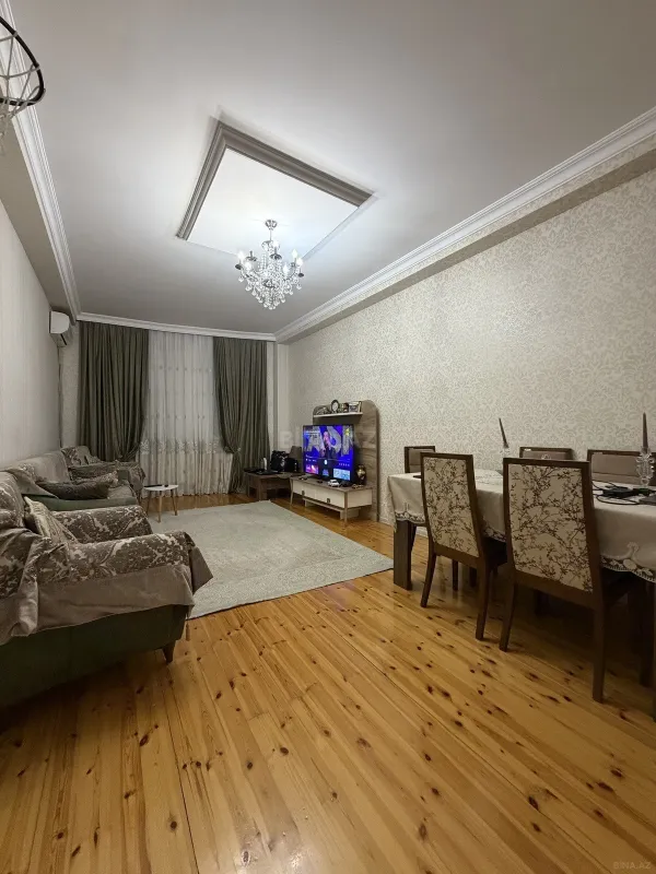 Satılır 3 otaqlı mənzil 92 m²