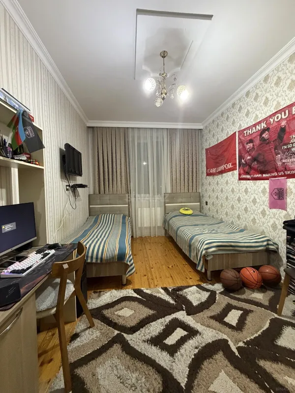 Satılır 3 otaqlı mənzil 92 m²