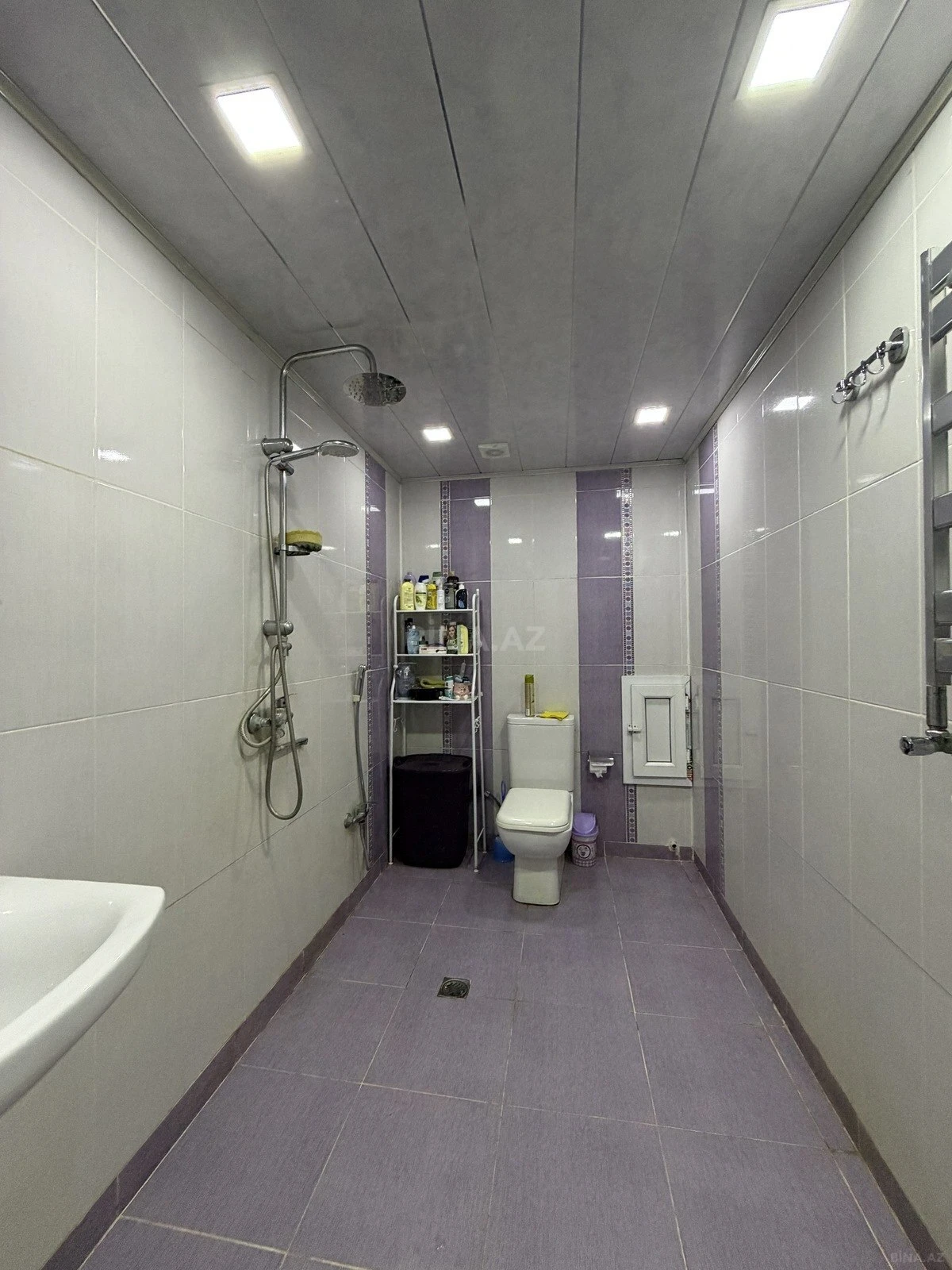 Satılır 3 otaqlı mənzil 92 m²