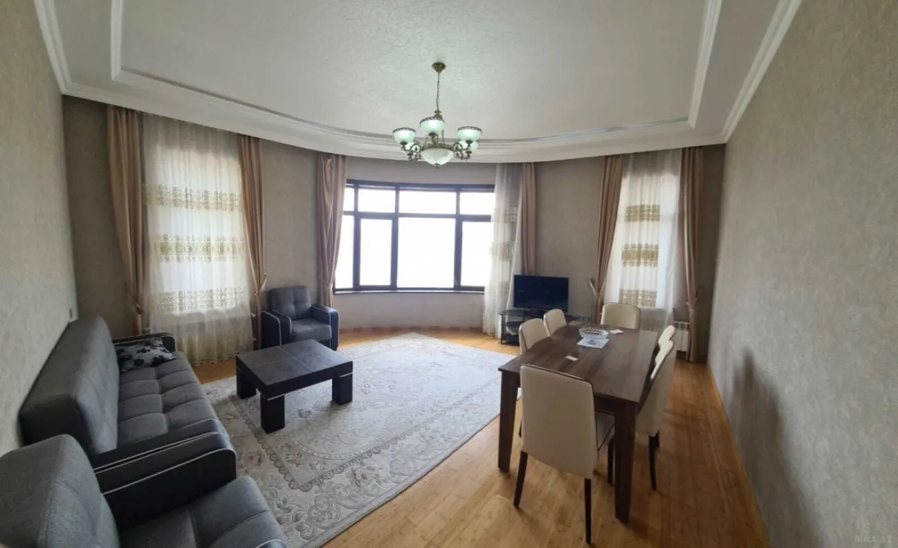 Kirayə verilir 3 otaqlı mənzil 115 m²