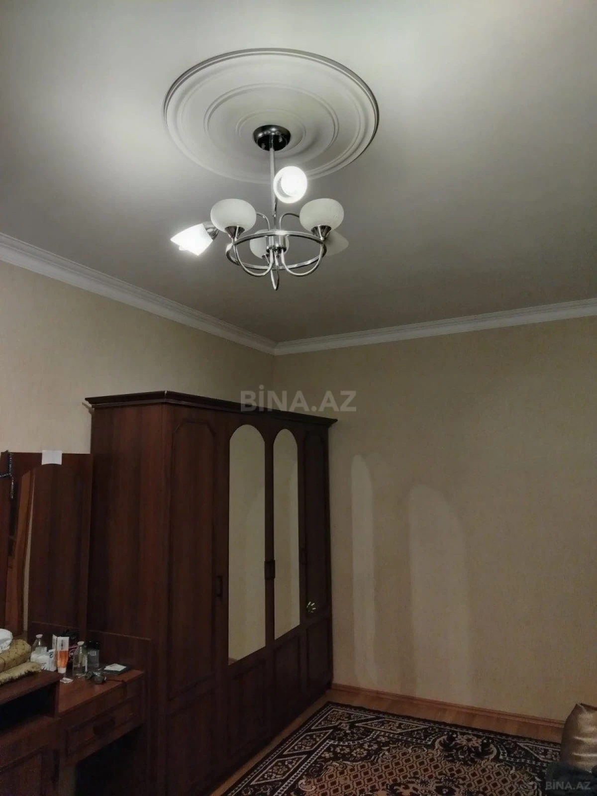 Satılır 3 otaqlı mənzil 70 m²