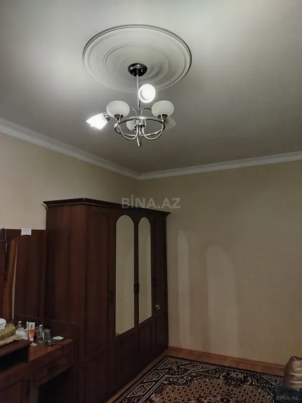 Satılır 3 otaqlı mənzil 70 m²