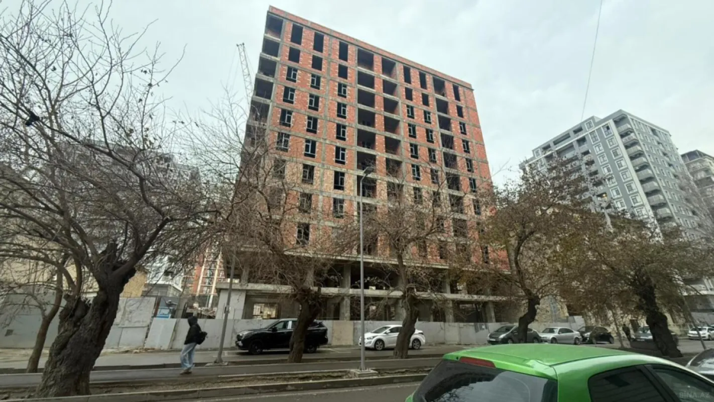 Satılır 2 otaqlı mənzil 72 m²