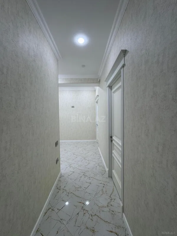 Satılır 3 otaqlı mənzil 104 m²