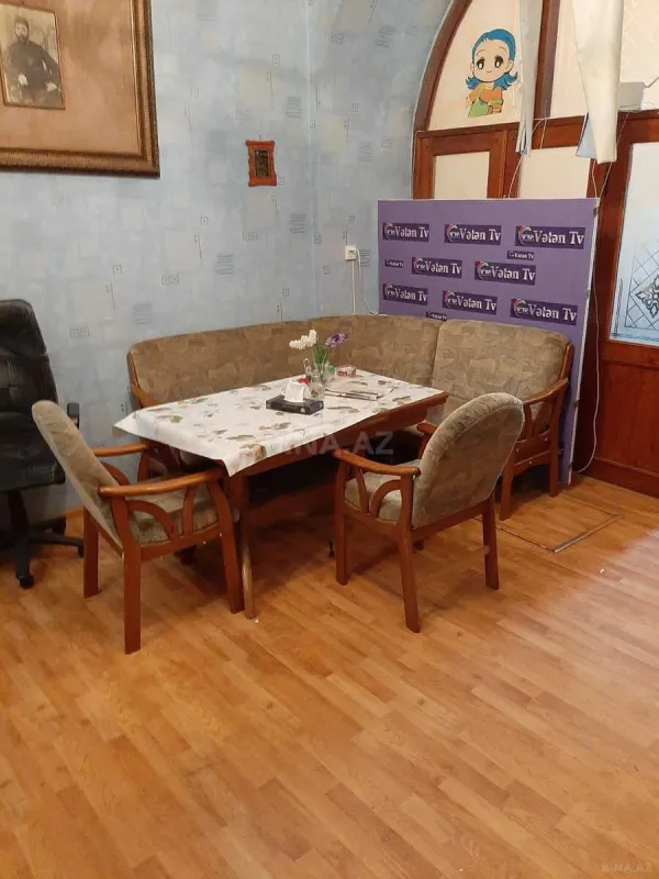 Kirayə verilir 2 otaqlı ofis 80 m²