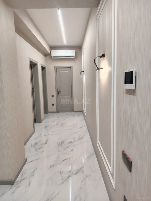 Kirayə verilir 2 otaqlı mənzil 68 m²