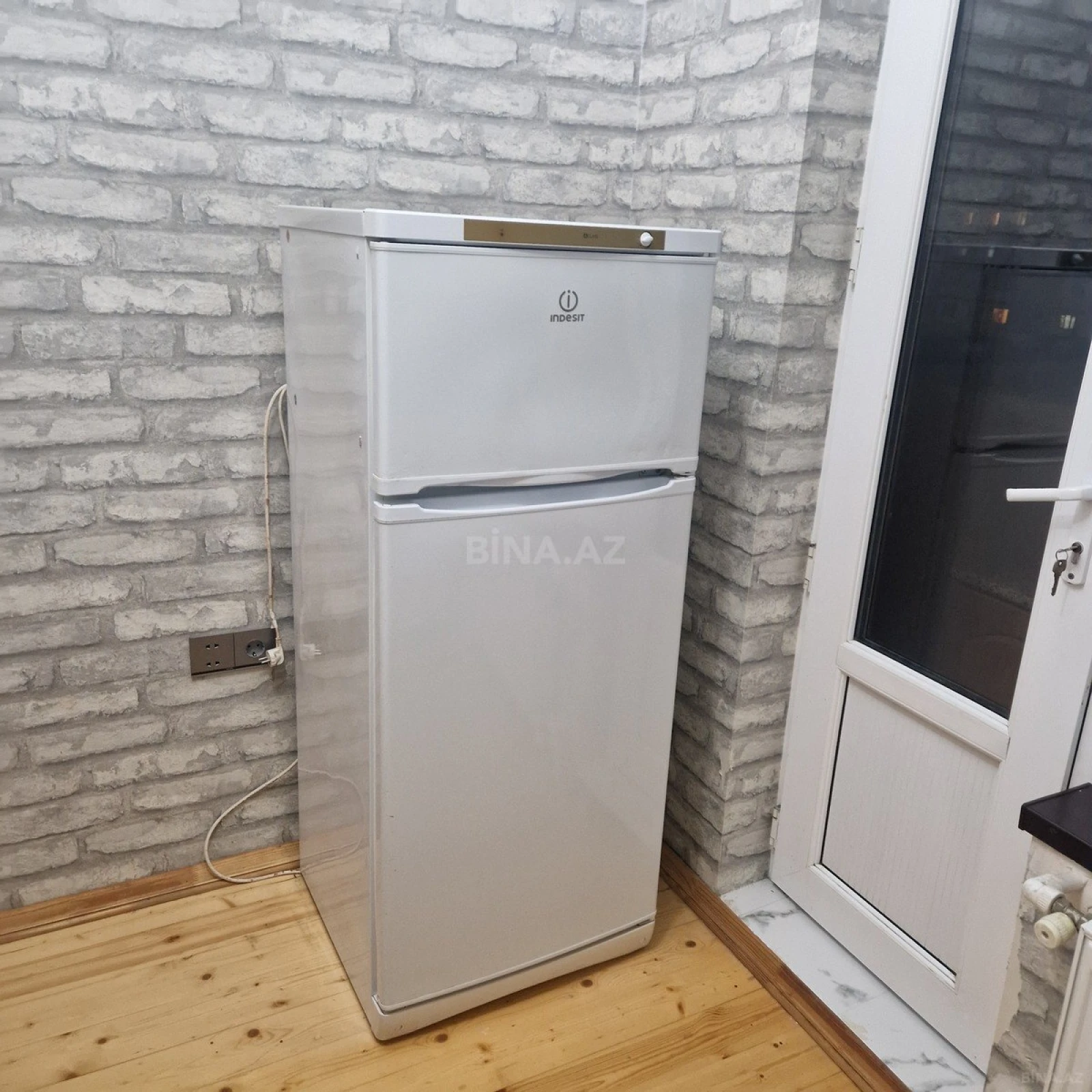 Satılır 3 otaqlı mənzil 90 m²