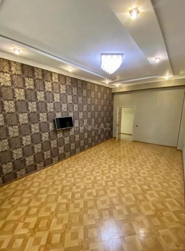Satılır obyekt 160 m²