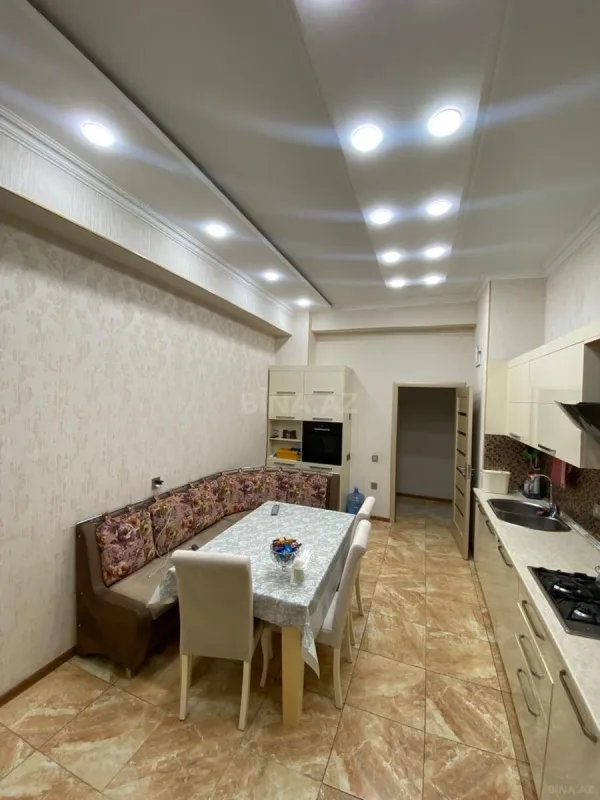 Satılır obyekt 160 m²