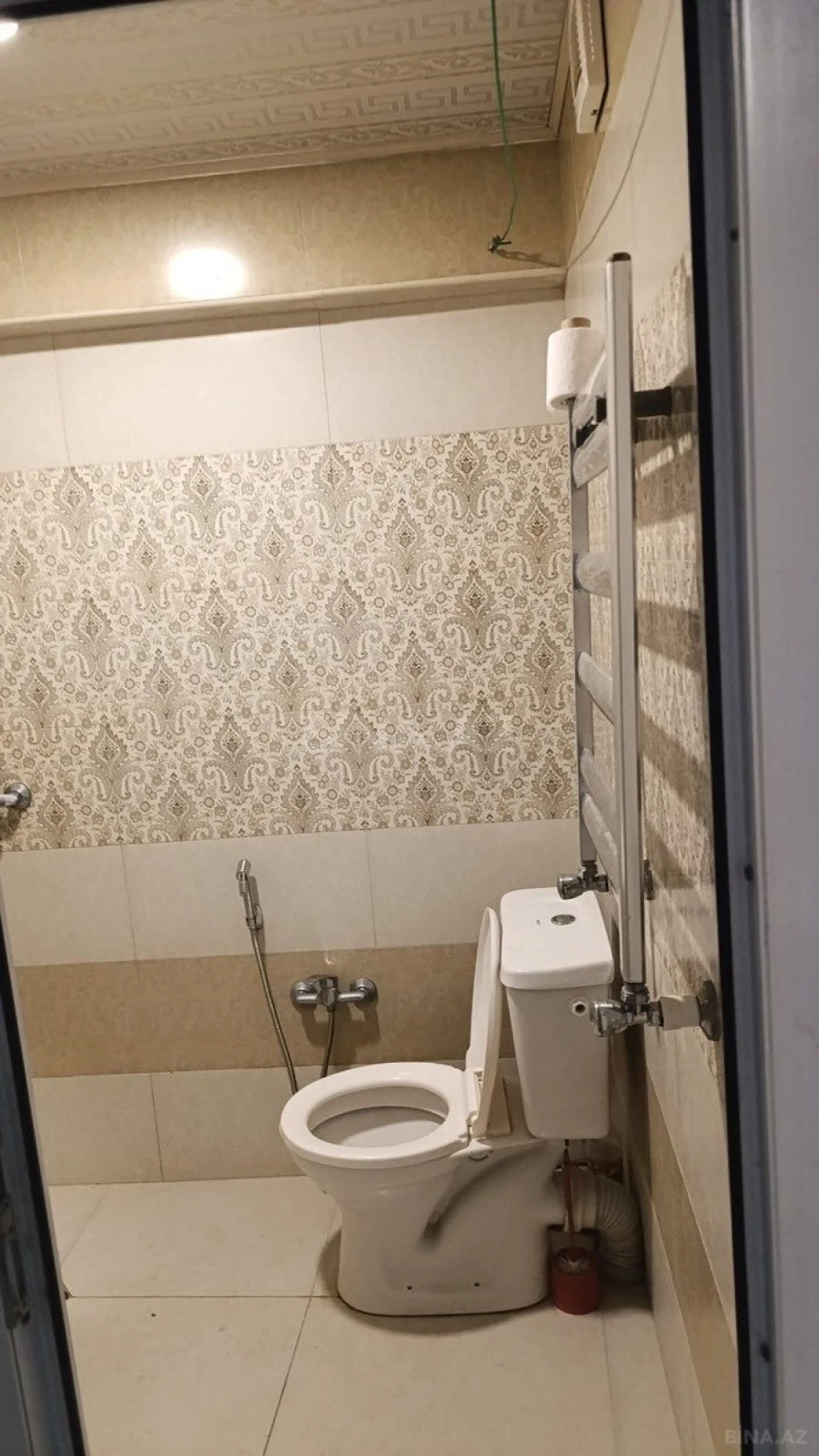 Kirayə verilir 1 otaqlı mənzil 60 m²