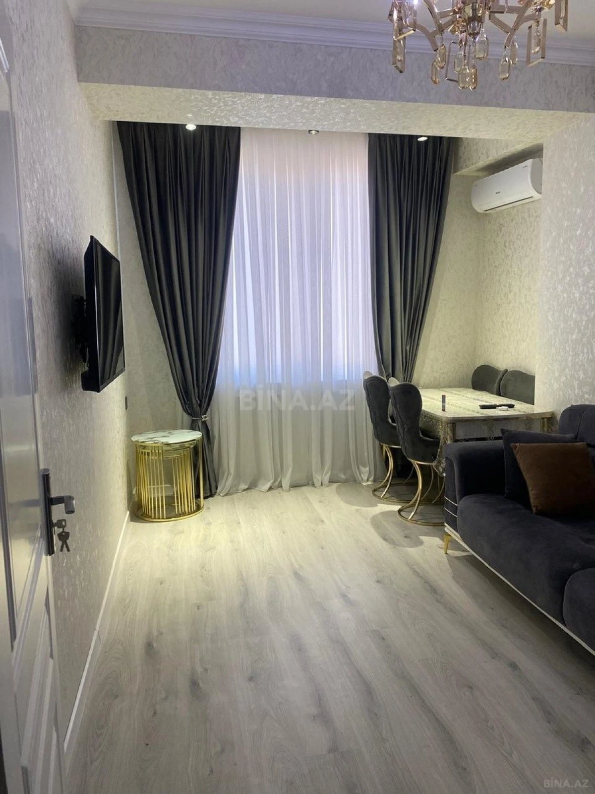 Satılır 2 otaqlı mənzil 57 m²