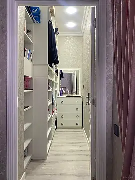 Satılır 2 otaqlı mənzil 57 m²
