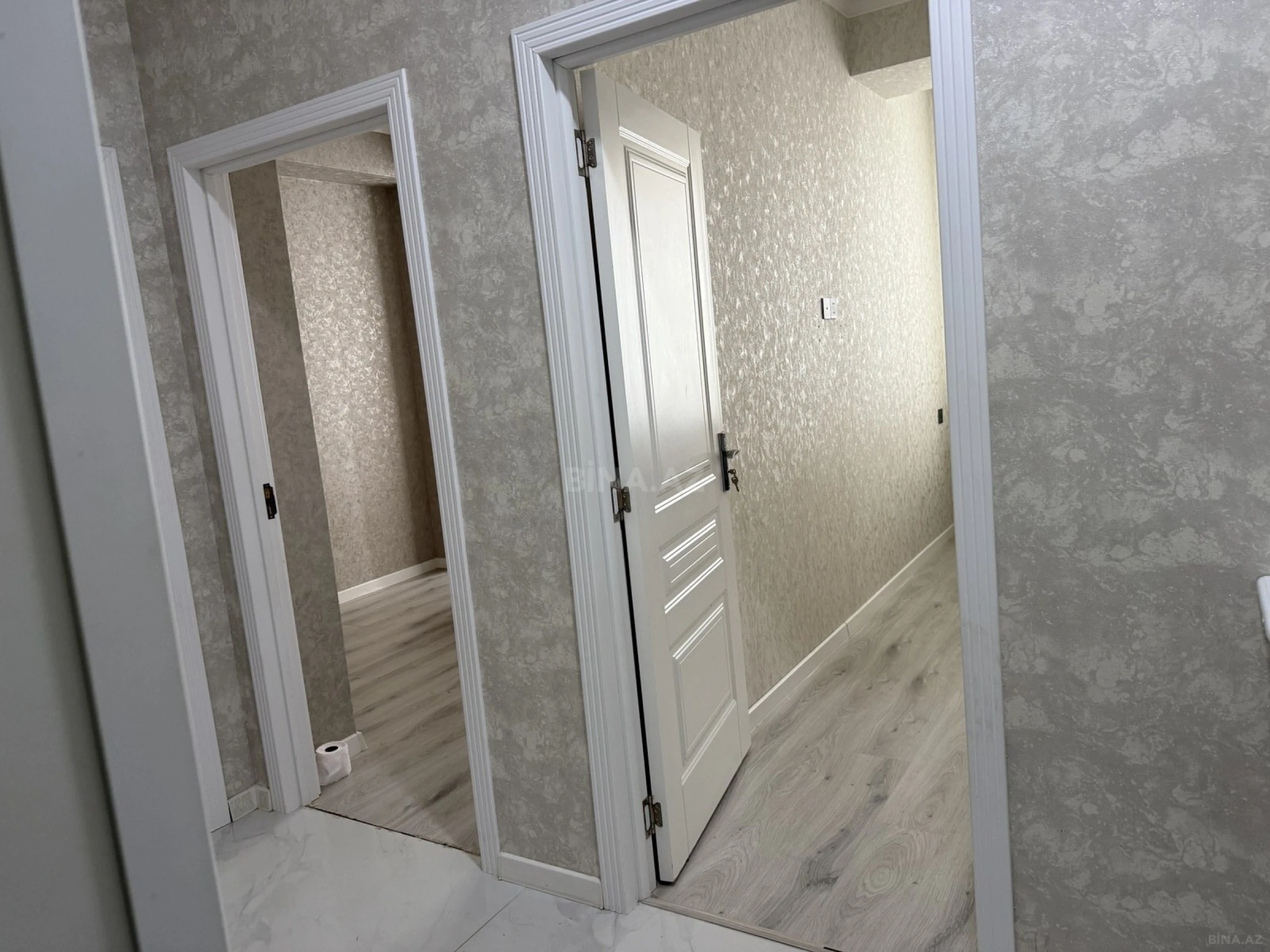 Satılır 2 otaqlı mənzil 57 m²