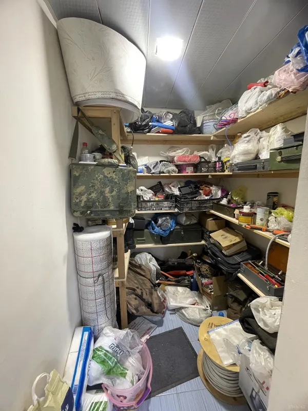 Satılır 5 otaqlı həyət evi 280 m²