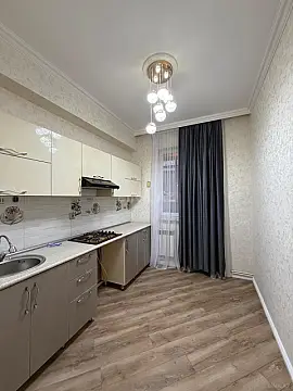 Satılır 2 otaqlı mənzil 62 m²
