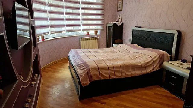Satılır 3 otaqlı mənzil 90 m²