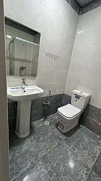 Kirayə verilir 2 otaqlı mənzil 58 m²