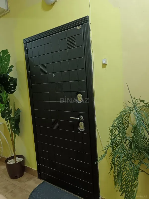 Satılır 2 otaqlı mənzil 68 m²