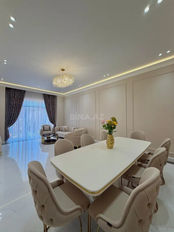 Satılır 5 otaqlı həyət evi 200 m²