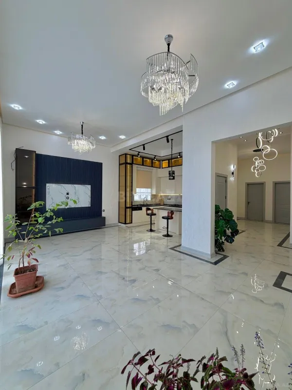Satılır 4 otaqlı həyət evi 170 m²