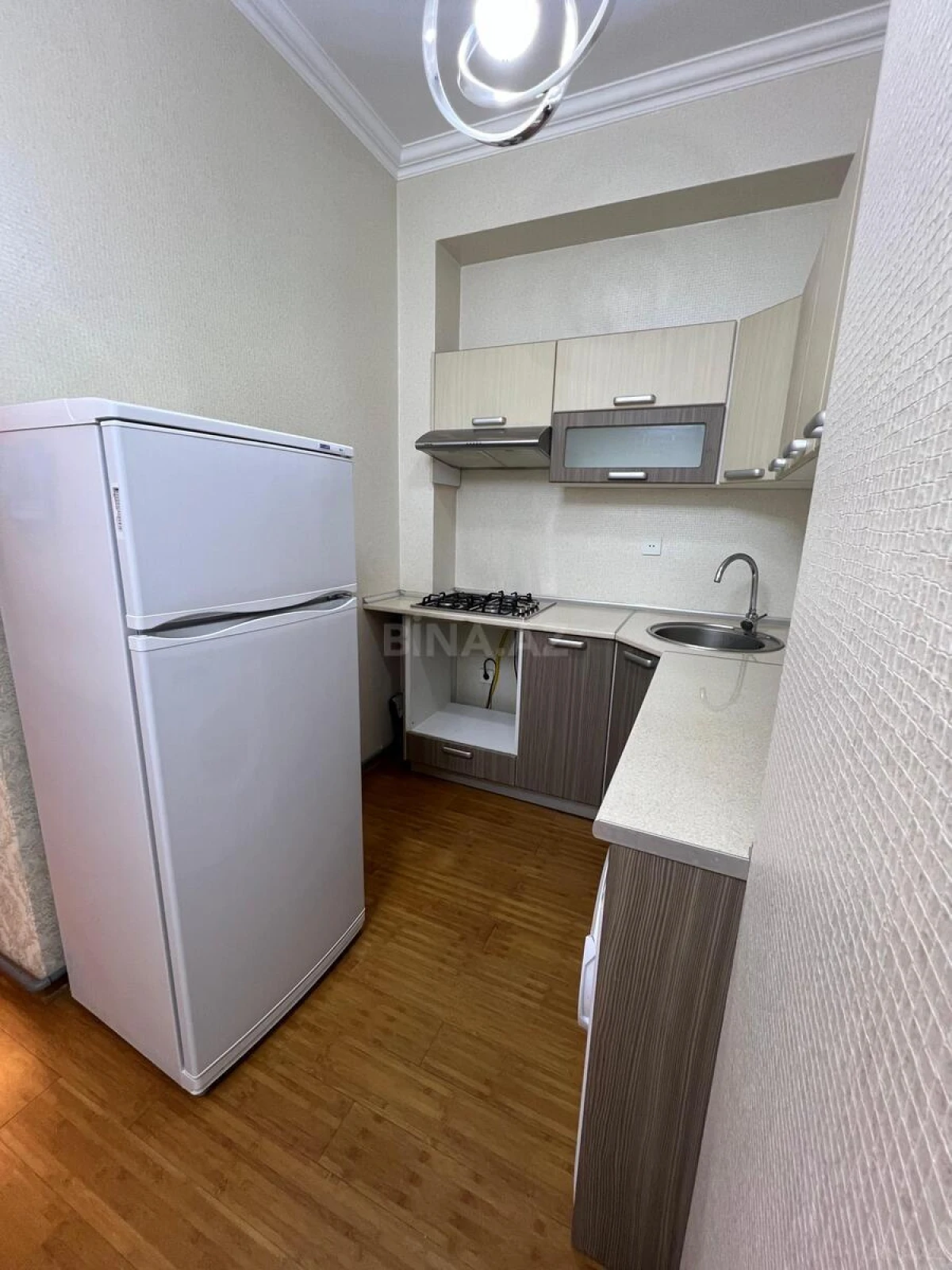 Kirayə verilir 2 otaqlı mənzil 52 m²