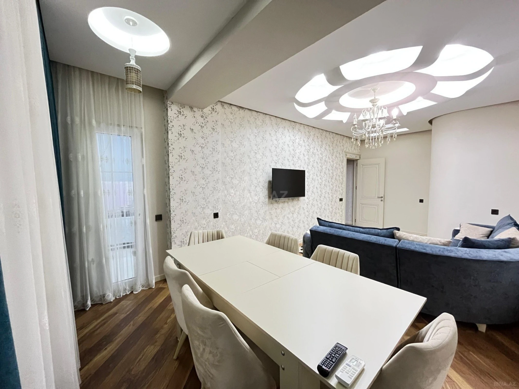 Kirayə verilir 3 otaqlı mənzil 88 m²