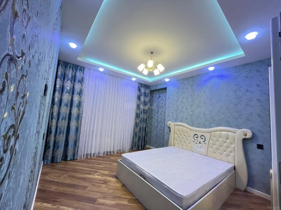 Kirayə verilir 3 otaqlı mənzil 88 m²