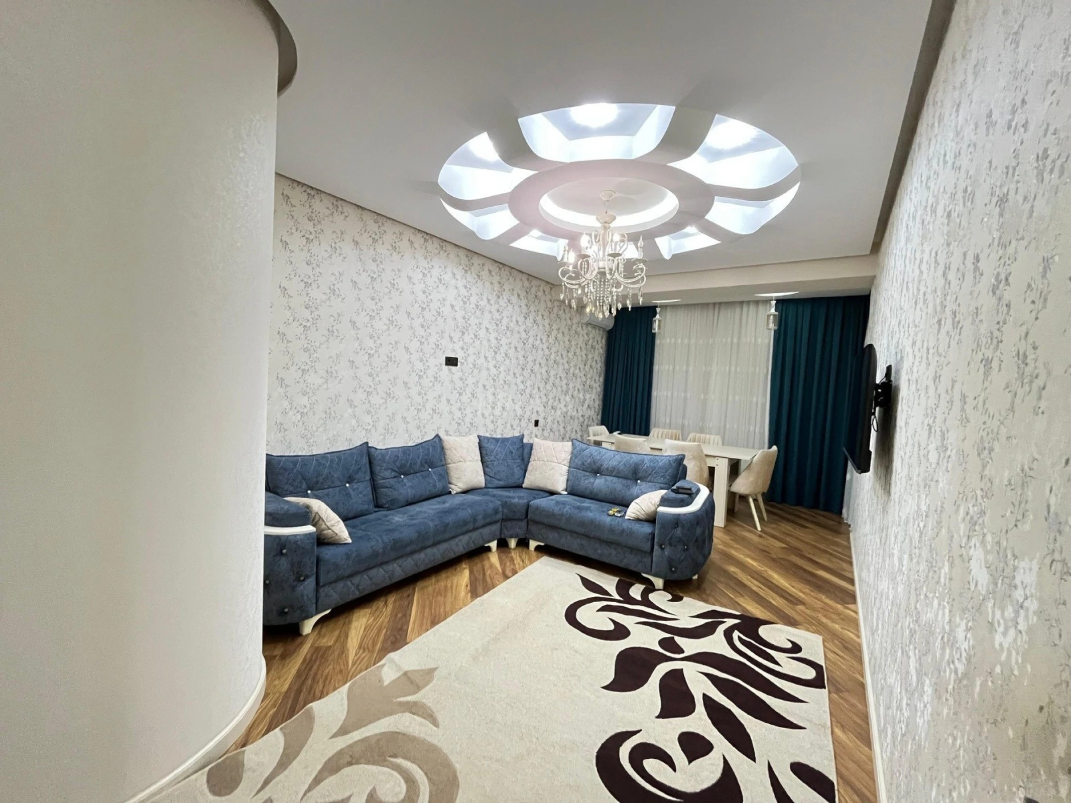 Kirayə verilir 3 otaqlı mənzil 88 m²