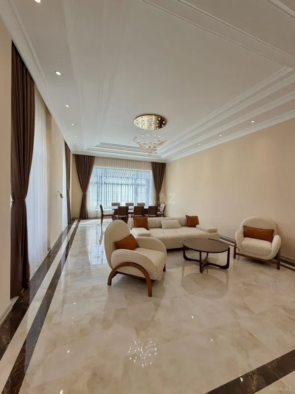 Satılır 6 otaqlı həyət evi 600 m²