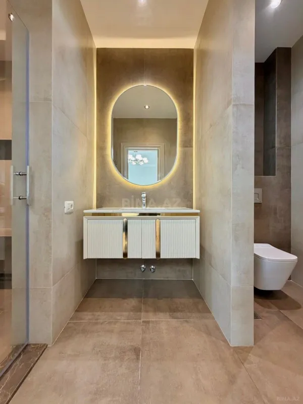 Satılır 6 otaqlı həyət evi 600 m²