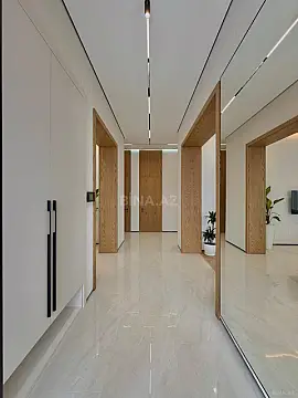 Satılır 5 otaqlı həyət evi 250 m²