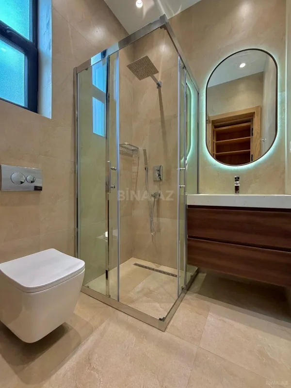 Satılır 5 otaqlı həyət evi 250 m²