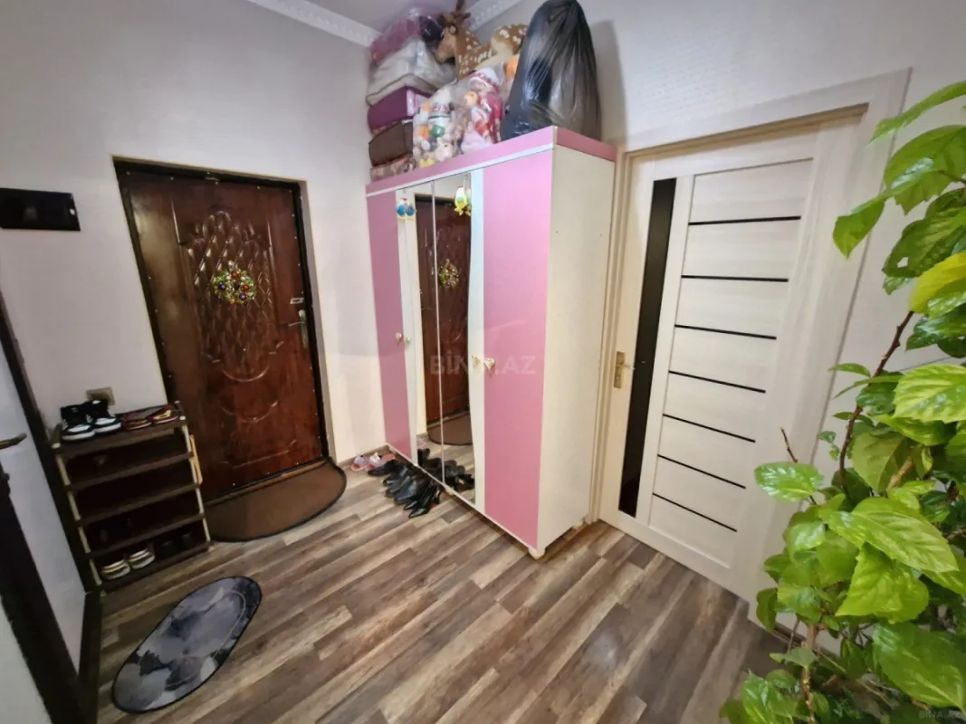Satılır 2 otaqlı mənzil 55 m²