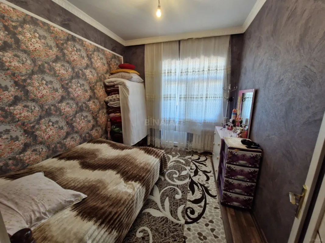 Satılır 2 otaqlı mənzil 55 m²