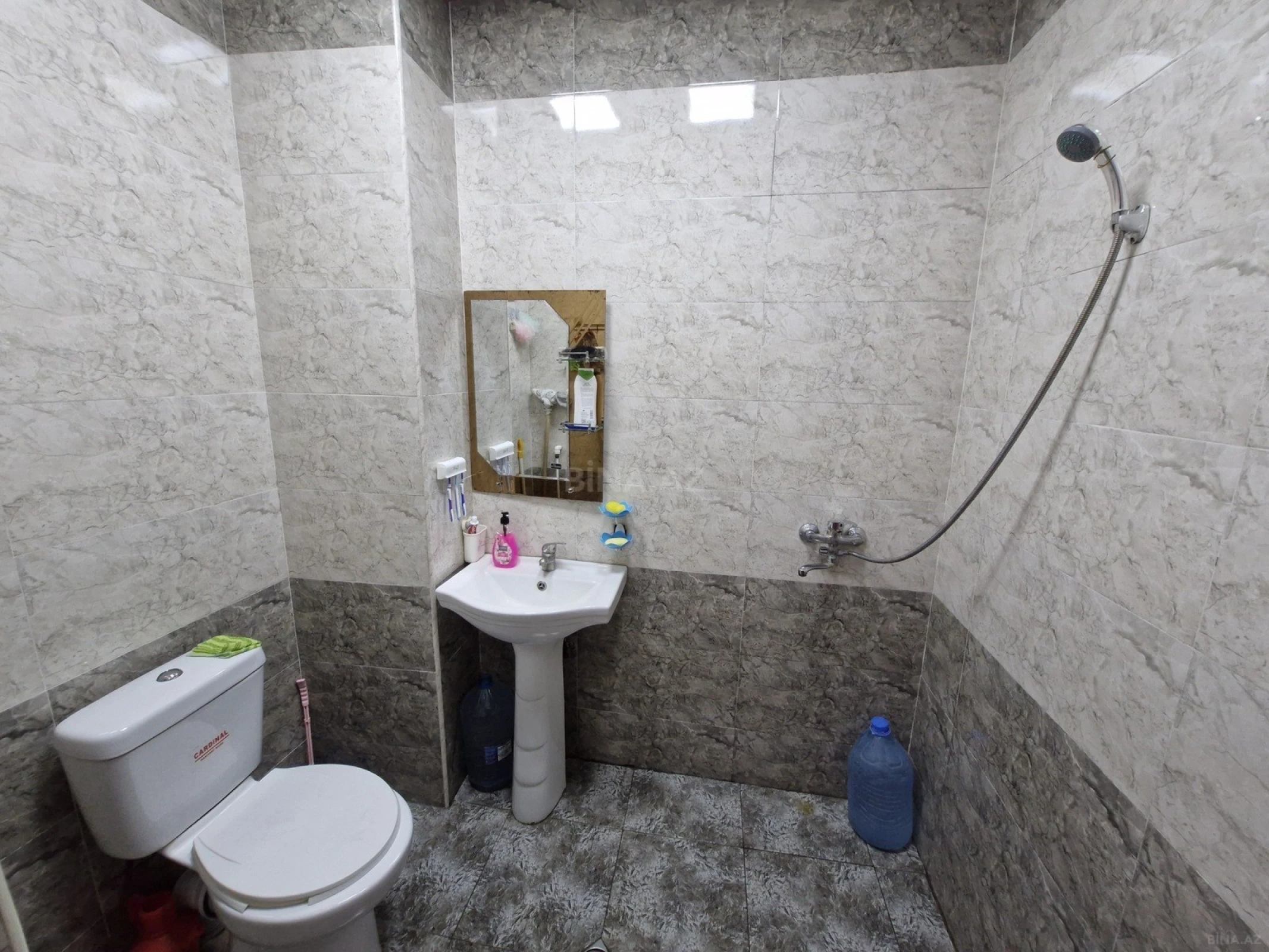 Satılır 2 otaqlı mənzil 55 m²